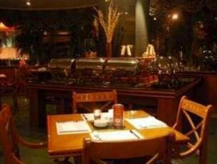 Weta International Hotel Surabaya Exterior foto